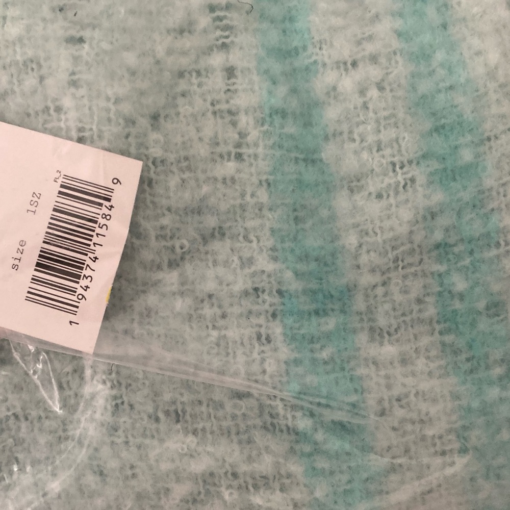 Free People Blanket Scarf Blue - Picture 3 of 3